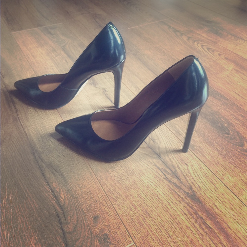 Steve Madden Proto Heels